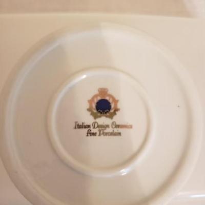 Italian design ceramics fine porcelain jewelry casket
