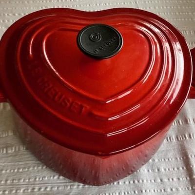Le Creuset Red Heart Shaped Covered Casserole DIsh