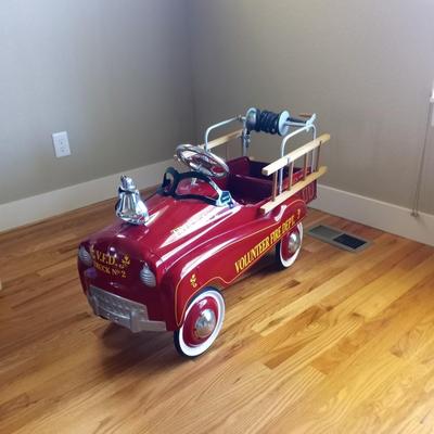 SUPER COOL TOY VOLUNTEER FIRETRUCK #2 PEDAL CAR BY GEARBOX