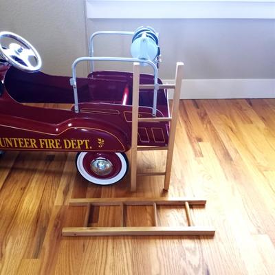 SUPER COOL TOY VOLUNTEER FIRETRUCK #2 PEDAL CAR BY GEARBOX