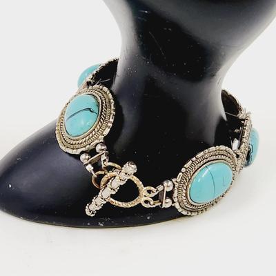 HANDCRAFTED SILVER TONED & TURQUOISE BRACELET