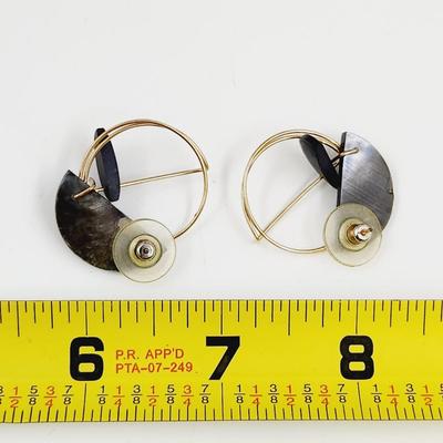 BEAUTIFUL BLACK MOTHER OF PEARL GOLD TONED ECLECTIC EARRINGS