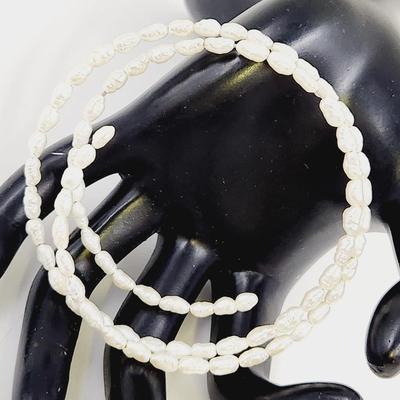 WIRED MOTHER OF PEARL BEADED BRACELET