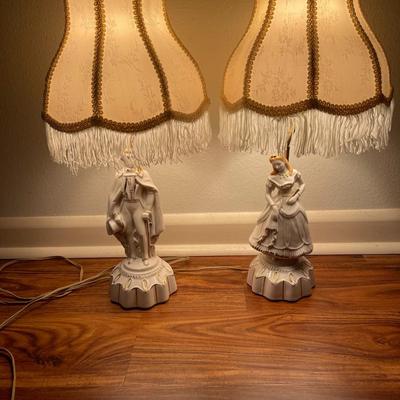 Colonial Pair of Lamps