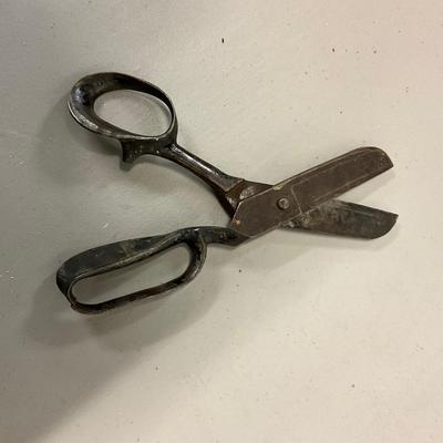 1783 Antique 10" Scissors