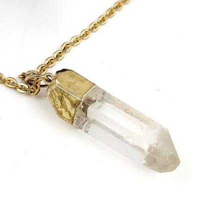 GOLD TONED WRAPPED CRYSTAL NECKLACE
