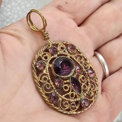 ECLECTIC GOLD TONED & AMETHYST HAND CRAFTED PENDANT
