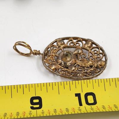 ECLECTIC GOLD TONED & AMETHYST HAND CRAFTED PENDANT