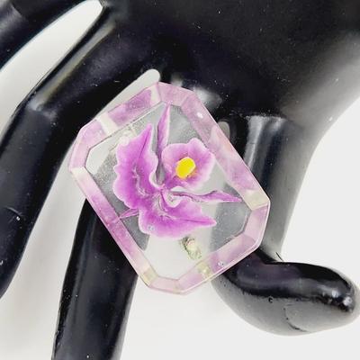 BEAUTIFUL IRIS RESIN PIN