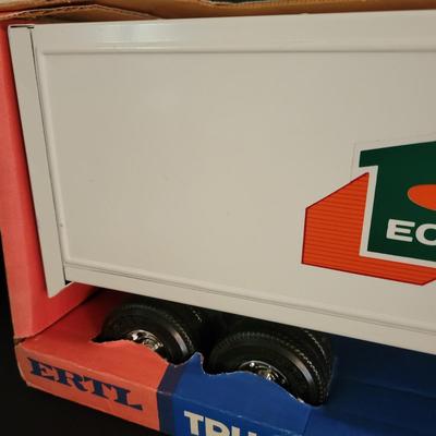 Ertl Toys Eckrich Truck and Trailer NIB (FR-DW)