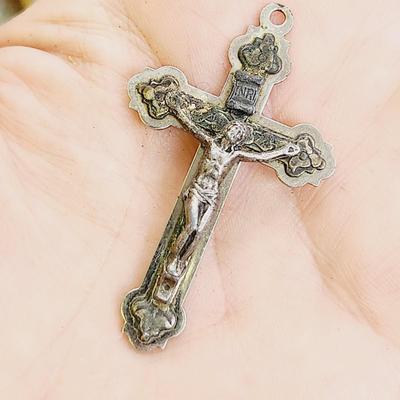 PEWTER & STAINLESS STEEL JESUS ON THE CROSS PENDANT