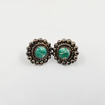 VINTAGE NATIVE AMERICAN CRAFTED TURQUOISE EARRINGS