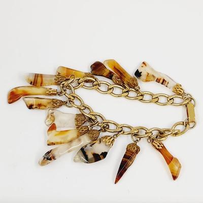 FANTASTIC GOLD TONED DENDRITIC AGATE CHARM BRACELET