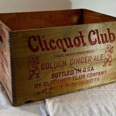 VINTAGE Ginger Ale Crate Wooden