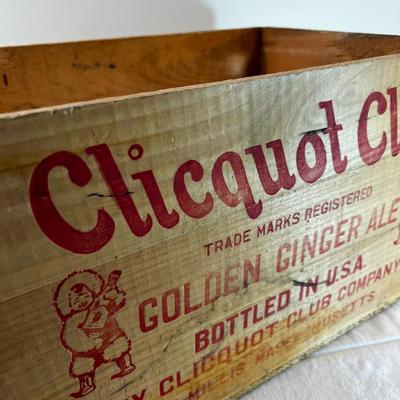 VINTAGE Ginger Ale Crate Wooden
