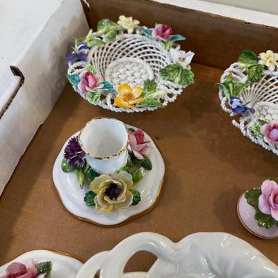 Lot of Fine Floral Motif  China Trinkets: Staffordshire and other fine porcelains 
