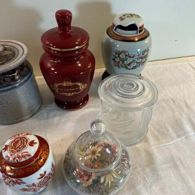Many Jars with lids; Glass and ceramic