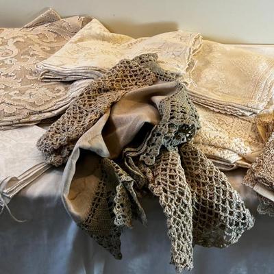 Crocheted, Brocade Ecru Color, Linens 