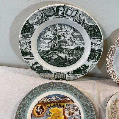 4 Decorative State Plates & Angel Moroni 