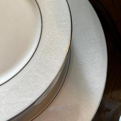 Set of Scarsdale China Service for 4 Dinner, Salad, Soup cup & Saucer 