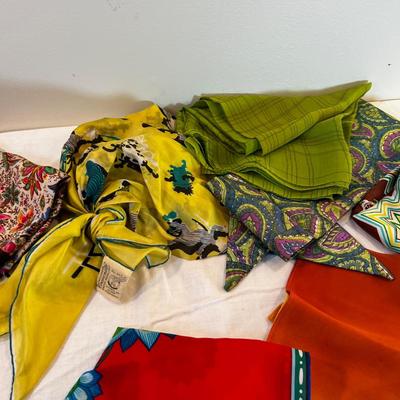 Vintage Women's Scarfs