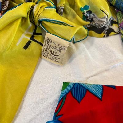 Vintage Women's Scarfs