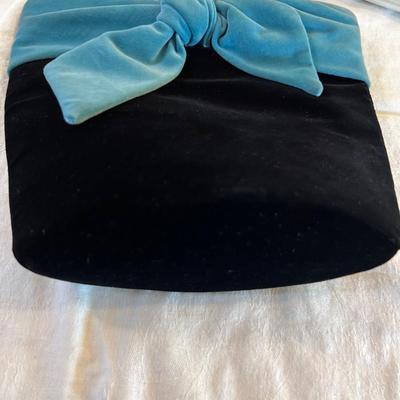 4 Vintage Purses; Cream Brown Black and Blue 