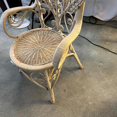 White Wicker Chair sooo 70's 