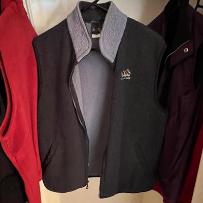 Columbia, Jones New York & More Fleece Vests  & Jacket Size S/M (LRC-RG)