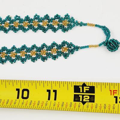 HANDCRAFTED SEED BEAD NECKLACE