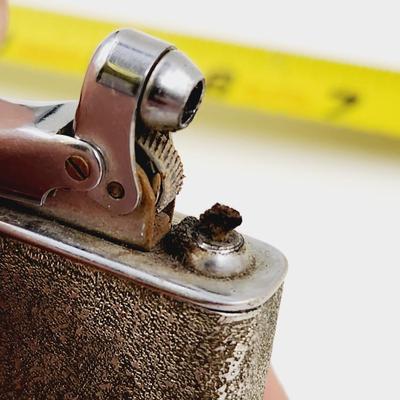 VINTAGE KRETSLER BUTANE LIGHTER