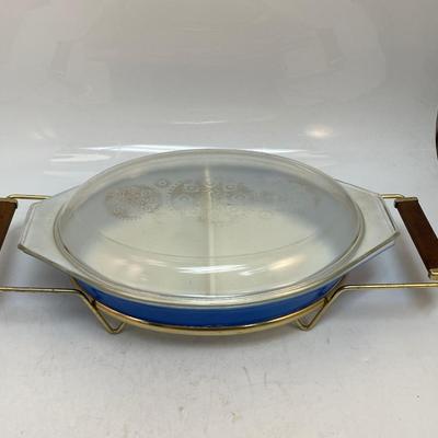 Vintage Primary Royal Blue Divided Oval Pyrex Casserole Dish with Lid and Serving Rack Cradle