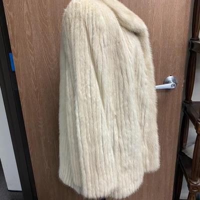 Vintage Retro Pearl Mink Fur Jacket Coat with Sales Receipt and Appraisal