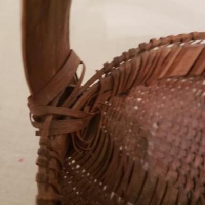 Antique buttocksÂ Â basket