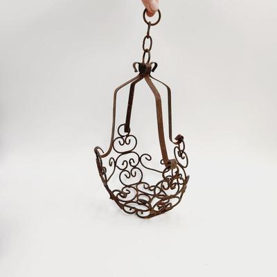 VINTAGE WROUGHT IRON PLANTER HANGING DECOR