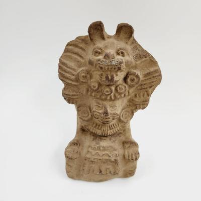 PRE COLUMBIAN SHAMAN STATUE