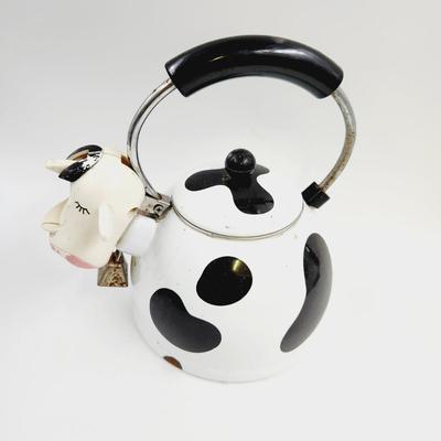 COOL COLLECTABLE METAL COW TEA POT