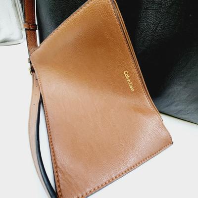 FANTASTIC CALVIN KLEIN LEATHER SHOLDER BAG & EXTRA CLUTH BAG