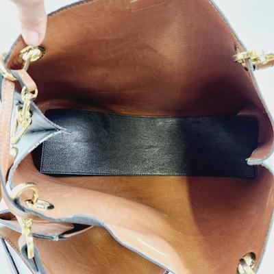 FANTASTIC CALVIN KLEIN LEATHER SHOLDER BAG & EXTRA CLUTH BAG
