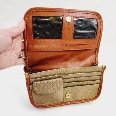 DOONEY & BOURKE LEATHER SHOULDER WALLET BAG