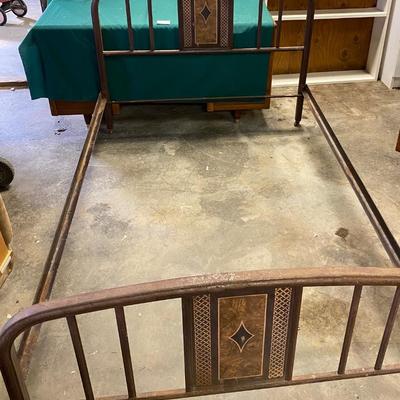Simmons Bed Frame on Wheels