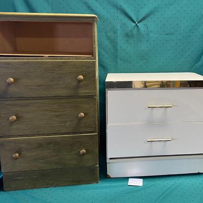 2 Small Cabinets