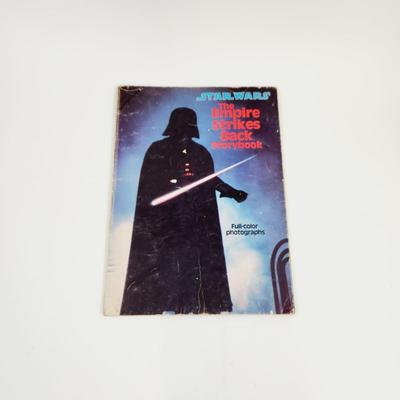 1980 SCHOLASTIC MAGAZINES STAR WARS THE EMPIRE STRIKES BACK FULL COLOR STORY BOOK