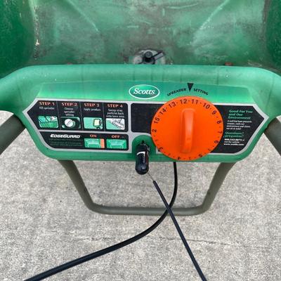 SCOTTS  TURF BUILDER EDGEGAURD