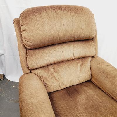 REGULAR SIZE LIGHT TAN LAZY BOY ROCKER / RECLINER