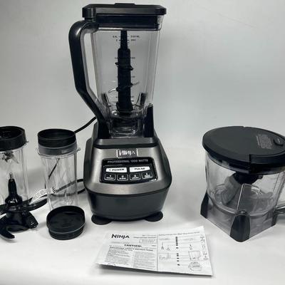 Ninja BL770 Mega Kitchen System Smoothie Processing Dough Blender