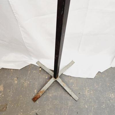 VINTAGE METAL COAT HANGER
