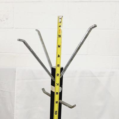 VINTAGE METAL COAT HANGER