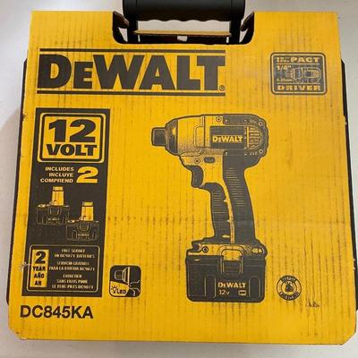 DEWALT DC845KA 12-Volt 1/4-Inch Cordless Impact Driver Kit