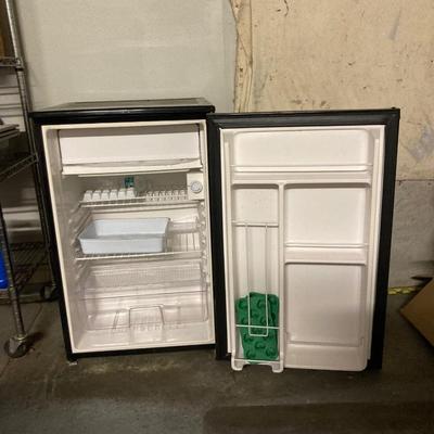 Dorm fridge â€” dark brown